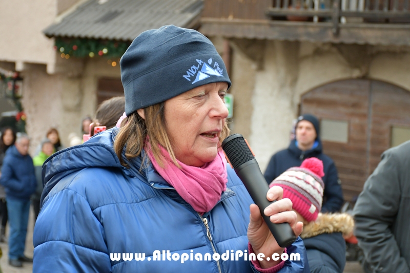 El paes dei Presepi 2025/2026 - foto ANDREA NARDON per www.AltopianodiPine.com El paes dei Presepi 2025/2026