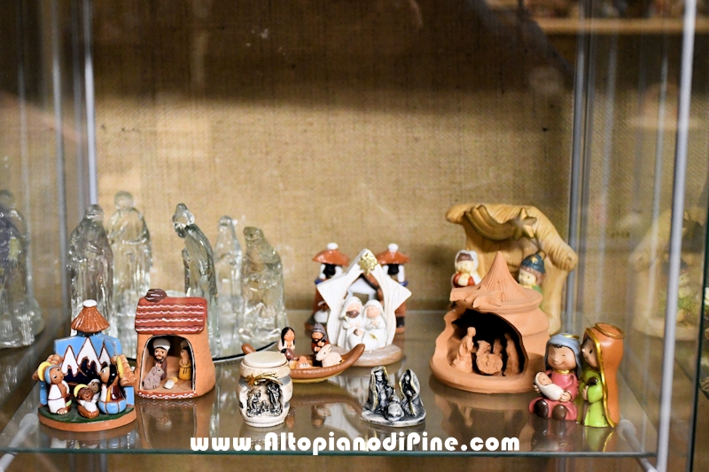 El paes dei Presepi 2025/2026 - foto ANDREA NARDON per www.AltopianodiPine.com El paes dei Presepi 2025/2026