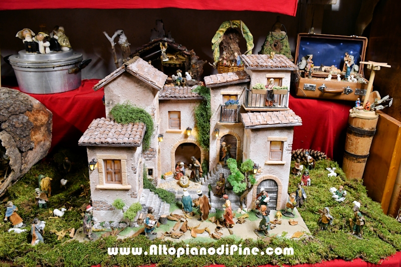 El paes dei Presepi 2025/2026 - foto ANDREA NARDON per www.AltopianodiPine.com El paes dei Presepi 2025/2026