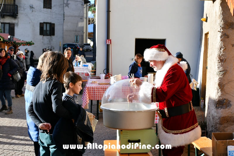 El paes dei Presepi 2025/2026 - foto ANDREA NARDON per www.AltopianodiPine.com El paes dei Presepi 2025/2026