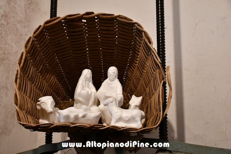 El paes dei Presepi 2025/2026 - foto ANDREA NARDON per www.AltopianodiPine.com El paes dei Presepi 2025/2026