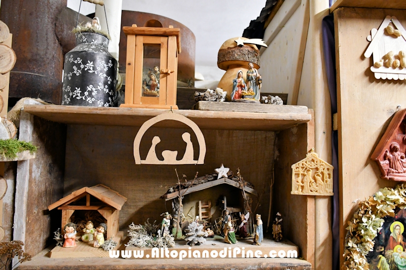 El paes dei Presepi 2025/2026 - foto ANDREA NARDON per www.AltopianodiPine.com El paes dei Presepi 2025/2026
