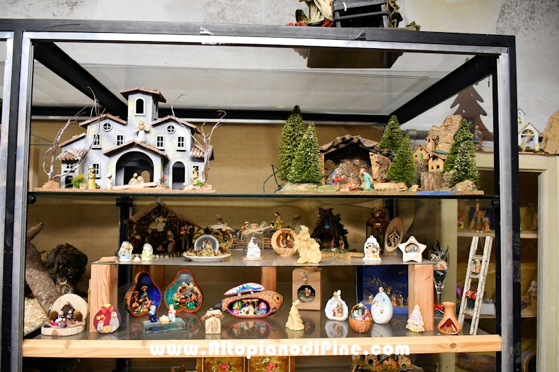 El paes dei Presepi 2025/2026 - foto ANDREA NARDON per www.AltopianodiPine.com El paes dei Presepi 2025/2026