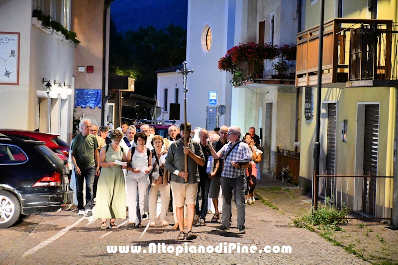 Rosario/fiaccolata fino alla Conca della Comparsa