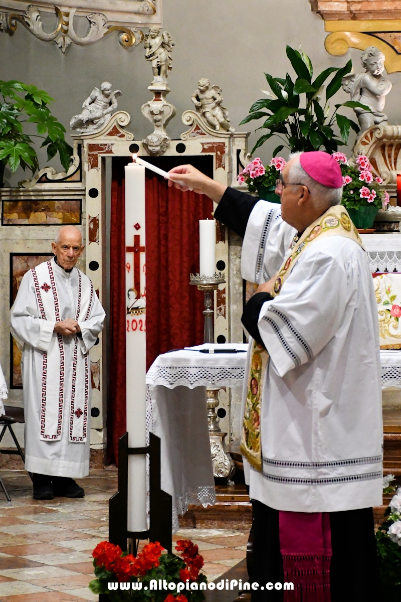 Liturgia della Luce  - Santuario Madonna di Piné a  Montagnaga - Mons. Lauro Tisi Arcivescovo di Trento