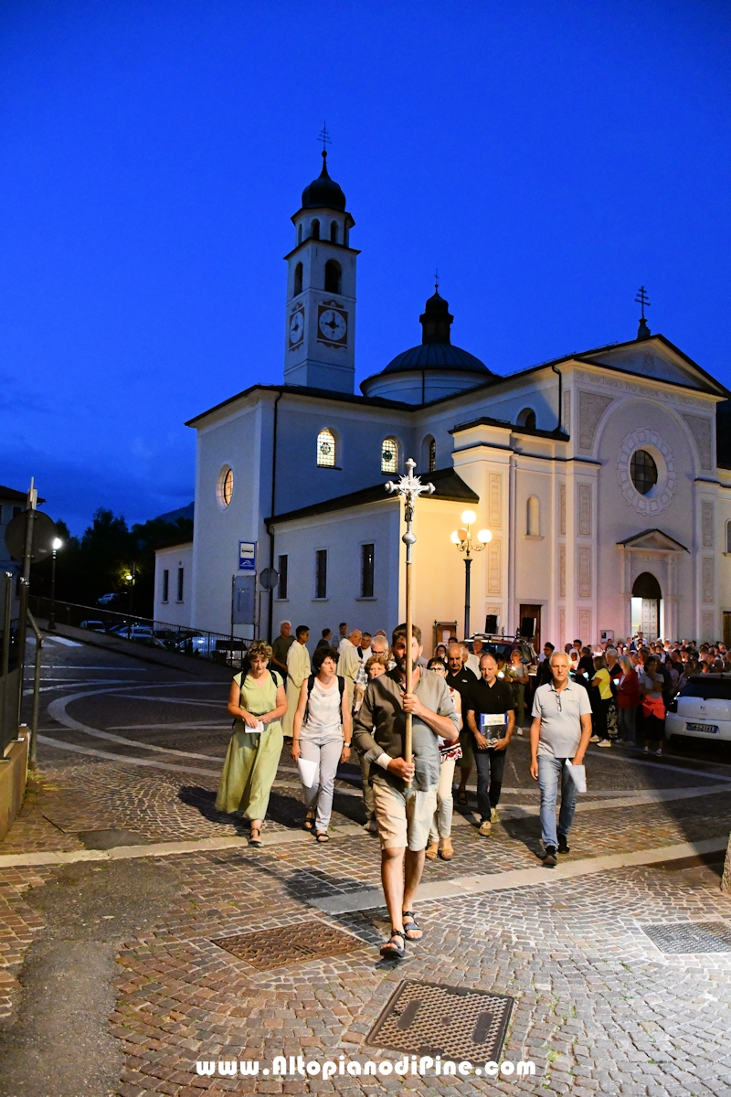 Rosario/fiaccolata fino alla Conca della Comparsa