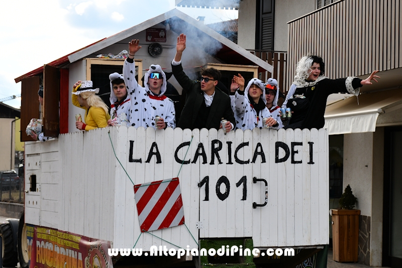 Pineé - Carnevale 2025 