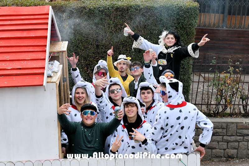 Pineé - Carnevale 2025 
