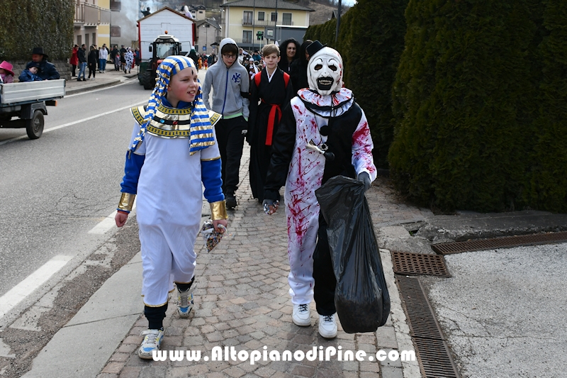 Pineé - Carnevale 2025 
