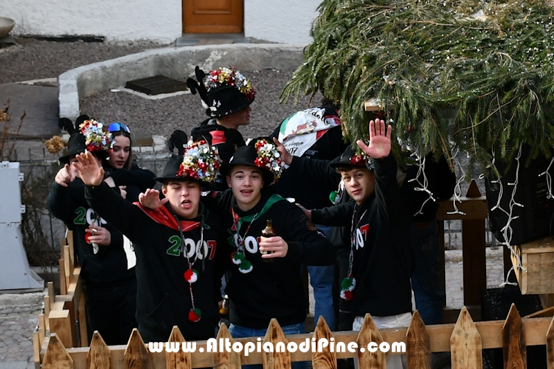 Pineé - Carnevale 2025 