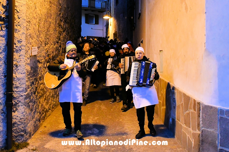 Marti Grass coi Orsi - Carnevale Bedolero 2025 - Regnana