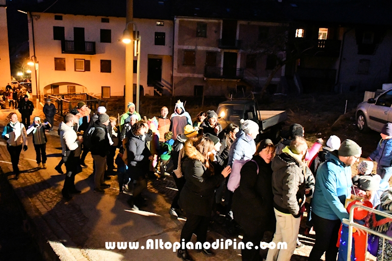 Marti Grass coi Orsi - Carnevale Bedolero 2025 - Regnana