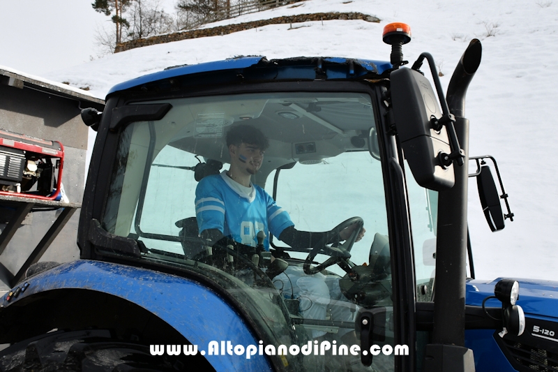 Piné in maschera - Carnevale di Baselga di Piné 2026 - foto ANDREA NARDON per www.altopianodipine.com Pineé - Carnevale 2026