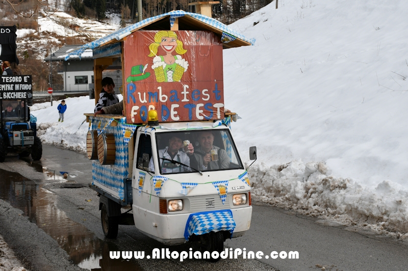 Piné in maschera - Carnevale di Baselga di Piné 2026 - foto ANDREA NARDON per www.altopianodipine.com Pineé - Carnevale 2026