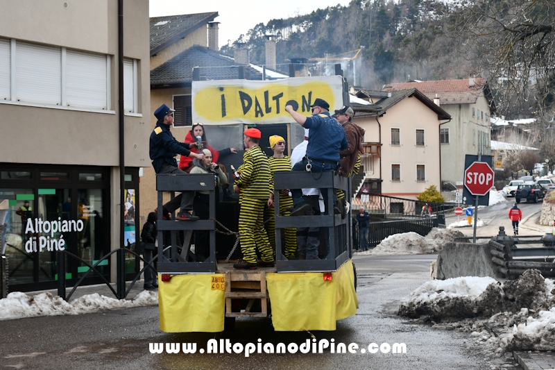 Piné in maschera - Carnevale di Baselga di Piné 2026 - foto ANDREA NARDON per www.altopianodipine.com Pineé - Carnevale 2026