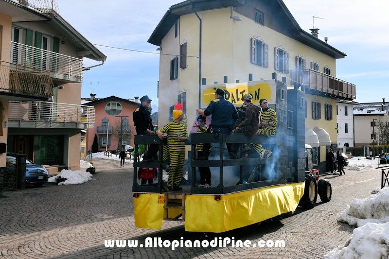 Piné in maschera - Carnevale di Baselga di Piné 2026 - foto ANDREA NARDON per www.altopianodipine.com Pineé - Carnevale 2026