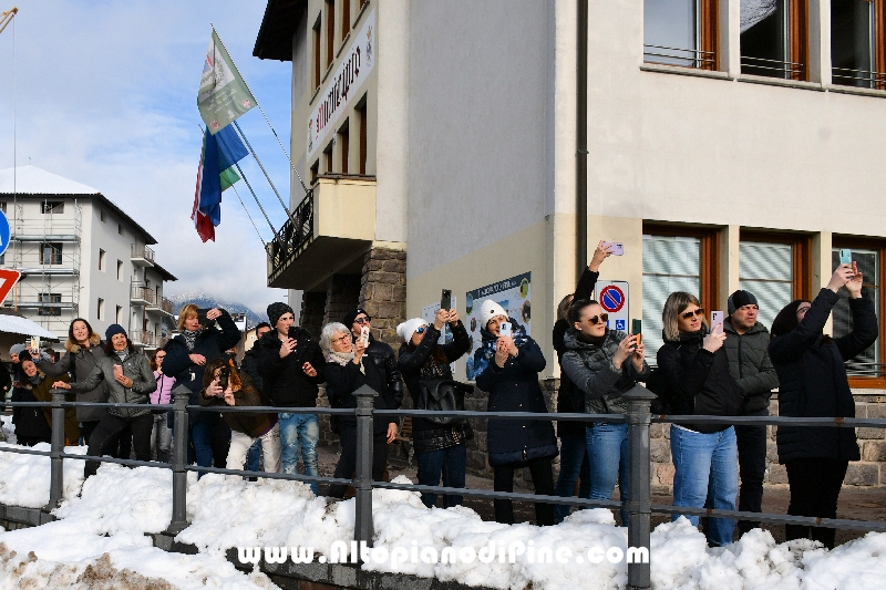 Passaggio Fiaccola Olimpica Miano Cortina 2026 - Baselga di Pin&eacute;