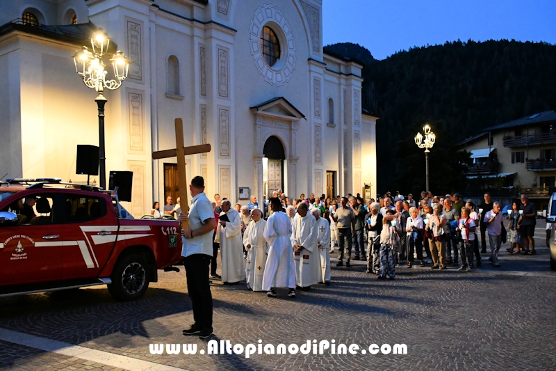 Rosario/fiaccolata fino alla Conca della Comparsa