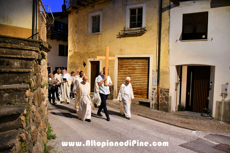 Rosario/fiaccolata fino alla Conca della Comparsa