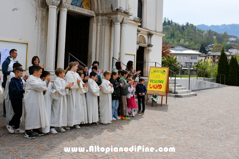 Visita pastorale dell'Arcivescovo don Lauro Tisi a Baselga di Pin&eacute; 