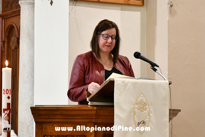 Visita pastorale dell'Arcivescovo don Lauro Tisi a Baselga di Pin&eacute; 