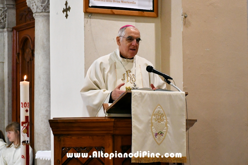 Visita pastorale dell'Arcivescovo don Lauro Tisi a Baselga di Pin&eacute; 