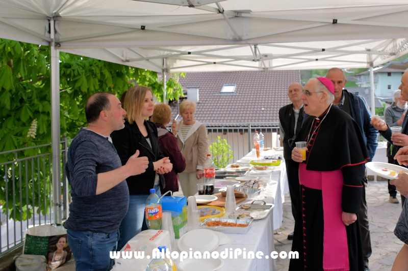 Visita pastorale dell'Arcivescovo don Lauro Tisi a Rizzolaga (Baselga di Pin&eacute;) 